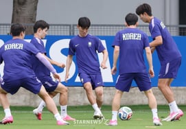 [フォト] ファン・インボムの「精巧な突き」