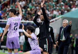 [Photo] 'Mexico Coach Aguirre'