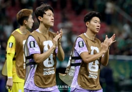 [Photo] "We have the South Africa match left." Son Heung-min and Lee Jae-sung