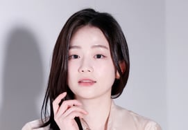 Chae Seo-an, on working part-time at a factory after filming "Bbokssak": "I pondered the possibility of quitting acting" [Interview ④]