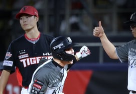 48億のFAの影響力は一体どこまで! '得点圏打率3割' 9番打者の秘訣もまた。また、チェ・ウォンジュンだ··· 「兄貴、ただ君が解決しろって言ってるんだ」"