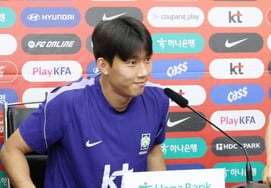 'Stormy Growth → Kim Min-jae's Closest Partner' Lee Han-beom: "Never Thought of Tying Against South Africa... We Will Win Unconditionally" [World Cup On-Site]