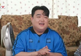 Kim Gyu-won has been dating an older woman from his church for two years: "We are still together" (No, but really)