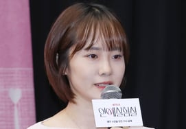 La productora ejecutiva de "Laboratorio de Amor", Kang Yu-min, responde preguntas [★FOTO]