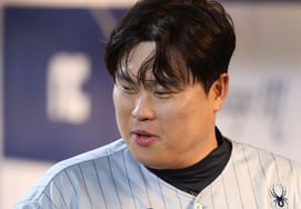 ハンファのリュ・ヒョンジン、ついに今日（23日）大田でドゥサン相手に「韓米通算」2500奪三振の歴史を刻むか