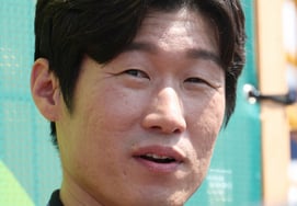 [Chụp ảnh] Mình tin Park Ji Sung Son Heung Min