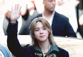 "El príncipe que imaginaban": Jimin de BTS domina la Semana de la Moda de París