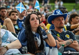 "Мы исключены из-за Кореи""... Чемпионат мира по футболу за 28 лет" в Шотландии - это шокирующее поражение Хон Мён Бо.
