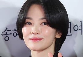 Song Hye-kyo's Solo Journey [Star Issue]
