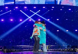 '20周年' ビッグバン、9年ぶりの単独コンサート..21万人が集まった 「全席完売」