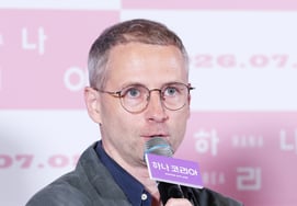 Режиссер Фредерик Сёльбер из фильма "Одна Корея" [★Фото]