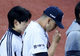 [Official] 'Lightning strike': Doosan finally releases its top starter "Only surgery decision remains; if Benjamin agrees, I would like to stay with him"