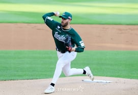 [Foto] 'Adaptado a la KBO' Landers Hatch