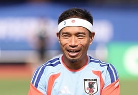 "Is it better to have made five World Cup appearances than to win the title?" Nagatomo responds to provocation from 'close friend' Materazzi: "I want just one championship"