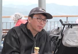 'Roller Coaster' Go Kyung-pyo and Choi Kang-rok tear up on the ride, pleading, "Please stop!"