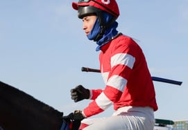 Applause for 26 years of racing… Jockey Moon Se-young retires