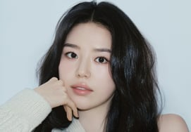 'Hija de Jo Jae-hyun' Jo Hye-jeong, tras perder 7 kg se parece a una chica de grupo de chicas [Star Issue]