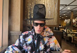 Фабиан, я написал GOT и пошел в Америку..."Неудача интуиции в 1/32 финала чемпионата мира по футболу в Корее" Возвращение домой без присмотра Франции [человек.]