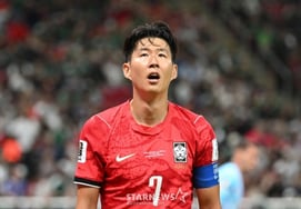 "Honestly, it's hard to accept reality" Son Heung-min opens up, pouring out his despair over the "early exit from the Round of 32" "The dream of a child crumbled"
