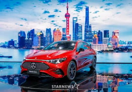 Mercedes-Benz faces simultaneous crises in China and the U.S.... Pressured to completely overhaul its global strategy