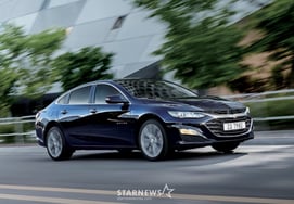 Седан Chevrolet среднего размера "Малибу в воспоминаниях"... 서도 Даже в США их полностью нет в наличии