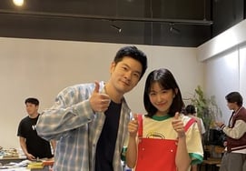 '18-Year Age Gap' Jang Ki-ha ♥ Yoon Ga-i, First Meeting Photo Captured... "He Took Care of Me So Kindly" [Star Issue]