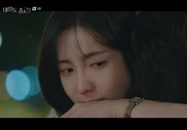 "Gracias por brillar en el escenario"... Park Ji-hyun rechaza finalmente la propuesta de matrimonio de Choi Kyung-hoon [Mañana también iré a trabajar]