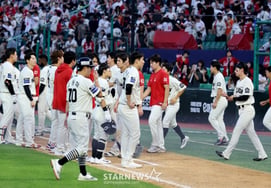 'From the Day of 13 Consecutive Losses, Win Percentage 0.222' SSG, Facing 'Only 1 Win' Against Yang Hyeon-jong's '191 Wins,' Hopes Only for a Rookie