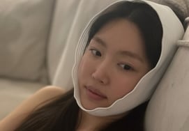 'Số 7 phẫu thuật thẩm mỹ' Kang Ye Won băng bó khuôn mặt"Cảm giác như cằm sắp gãy"