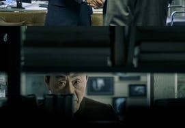 Hasta el movimiento de las arrugas... Hur Jun-ho, que demostró ser un "actor de lujo" como "el muchacho de la última fila".