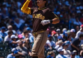 'Is this a team?' 8-home run, 23-run blowout loss, Song Sung-moon was different: 'First MLB home run, bullet-like double' [SD Review]