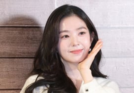 Red Velvet IRENE，明星排名女子偶像第2位...证明自己不变的潜力