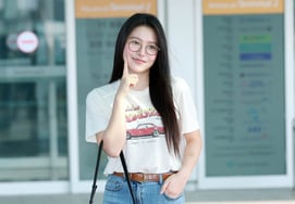 Yeri (Red Velvet) 'Tạo dáng dễ thương' [★Ảnh]