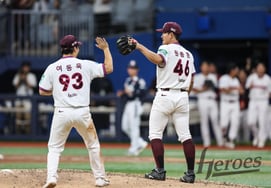 'Bottom of the 9th, one out, runners on first and third,' down by one run: Why throw to second base instead of home? 39-year-old veteran reveals 'the reason' himself