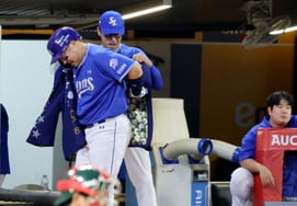 [Photo] 'I'll hit a home run for this taste!' Choi Hyung-woo launches his 11th home run