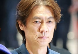 '米国出国' ホン・ミョンボの顔に '赤いX' が描かれた··· ワールドカップの惨事後、BBCが解任された監督を公開