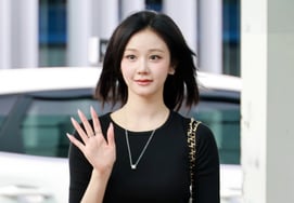 BABYMONSTER's Phirata, 'doll-like beauty' [★Photo]