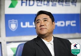 Ulsan HD to play in K League just 4–5 days after returning from the World Cup... Coach Kim Hyun-seok: "We are grateful for Cho Hyeon-woo and Lee Dong-gyeong's sacrifices for the team" [Gwangju Report]
