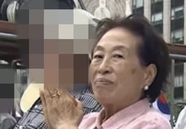 Wonju, a shocking turnaround in just two months.. spotted at Jeon Han-gil rally