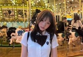 "俳優になる賞"..路上で美貌が好評だったチョン・ウングンの娘、さらに美しくなったビジュアル