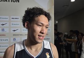[On-Site Interview] "I Didn't Want to Lose to Japan" Daniel's Powerful Dunk in Korea-Japan Game Earns Praise from the Coach as a 'Great Guy'
