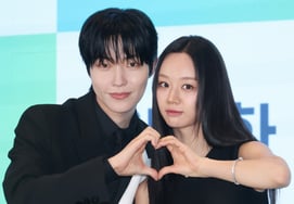 ポップコーンを揚げる黄仁葉♥イ·ヘリは実在？..100点のロコに自信を持った『あなたに贈る』 [総合]