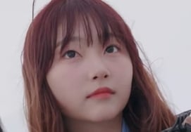 'Hija de Jung Woong-in', So-yoon: "Cirugía plástica se ve artificial" ante comentarios maliciosos... "La información del hospital = mamá y papá". Respuesta inteligente [Star Issue]