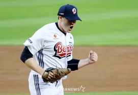 [Photo] Benjamin clenches his fist, 'five wins in sight'
