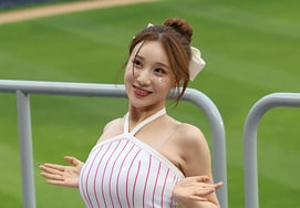 [Foto] Kim Hyun-young: "Seguridad en la confianza"