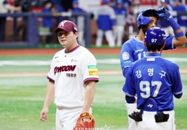 [Official] Kiwoom Heroes moves to reorganize its roster; removes development player registrations for Yang Ji-yul, Kim Jun-hyeong, and Park Jun-hyeong → effectively released