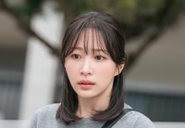 充满正义感的HaNi拯救了裴正男的母亲 [爱情来了]
