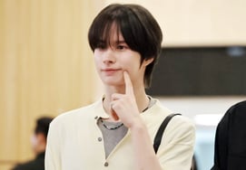 TWS's Kyung-min 'Cute Volcano' [★Photo]