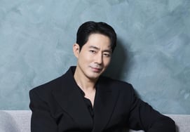 'Visual hoàn hảo' của Jo In Sung [★Ảnh]