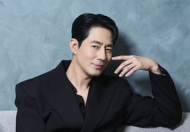 Jo In-sung's 'Heart-Capturing Visuals' [★Photo]